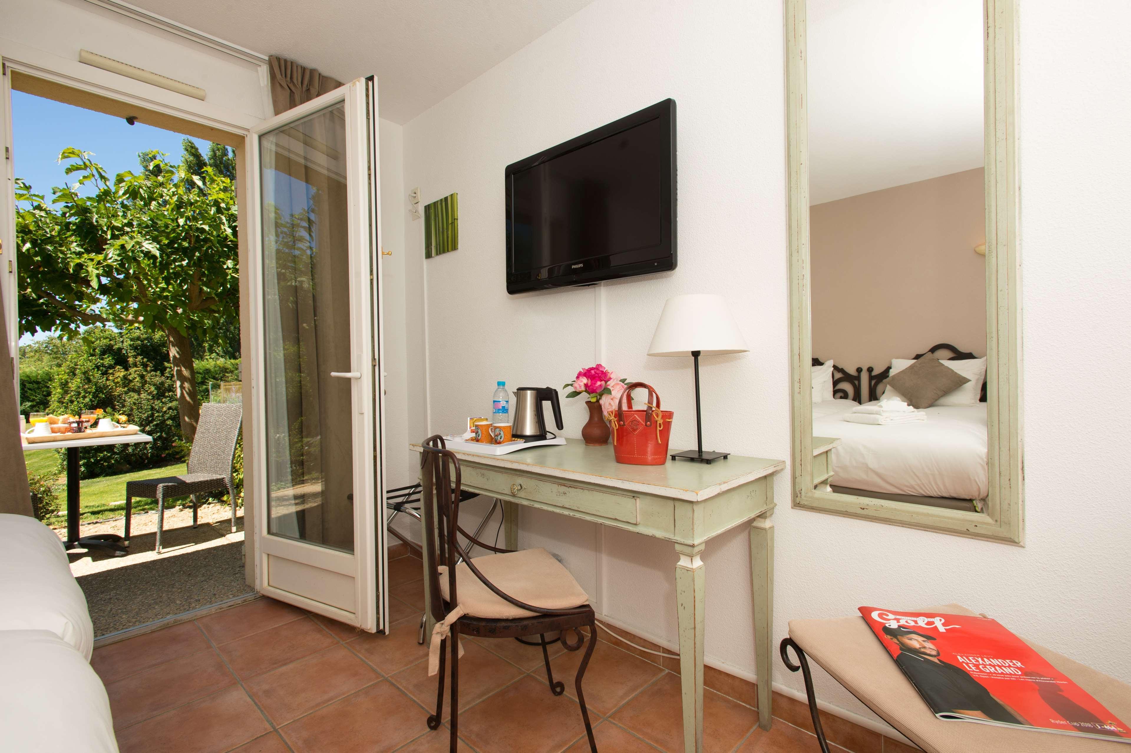 Best Western Hotel Aurelia Maussane les Alpilles Εξωτερικό φωτογραφία